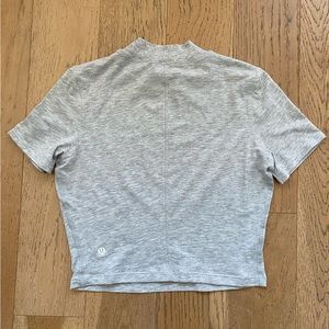 Lululemon Cropped Tee